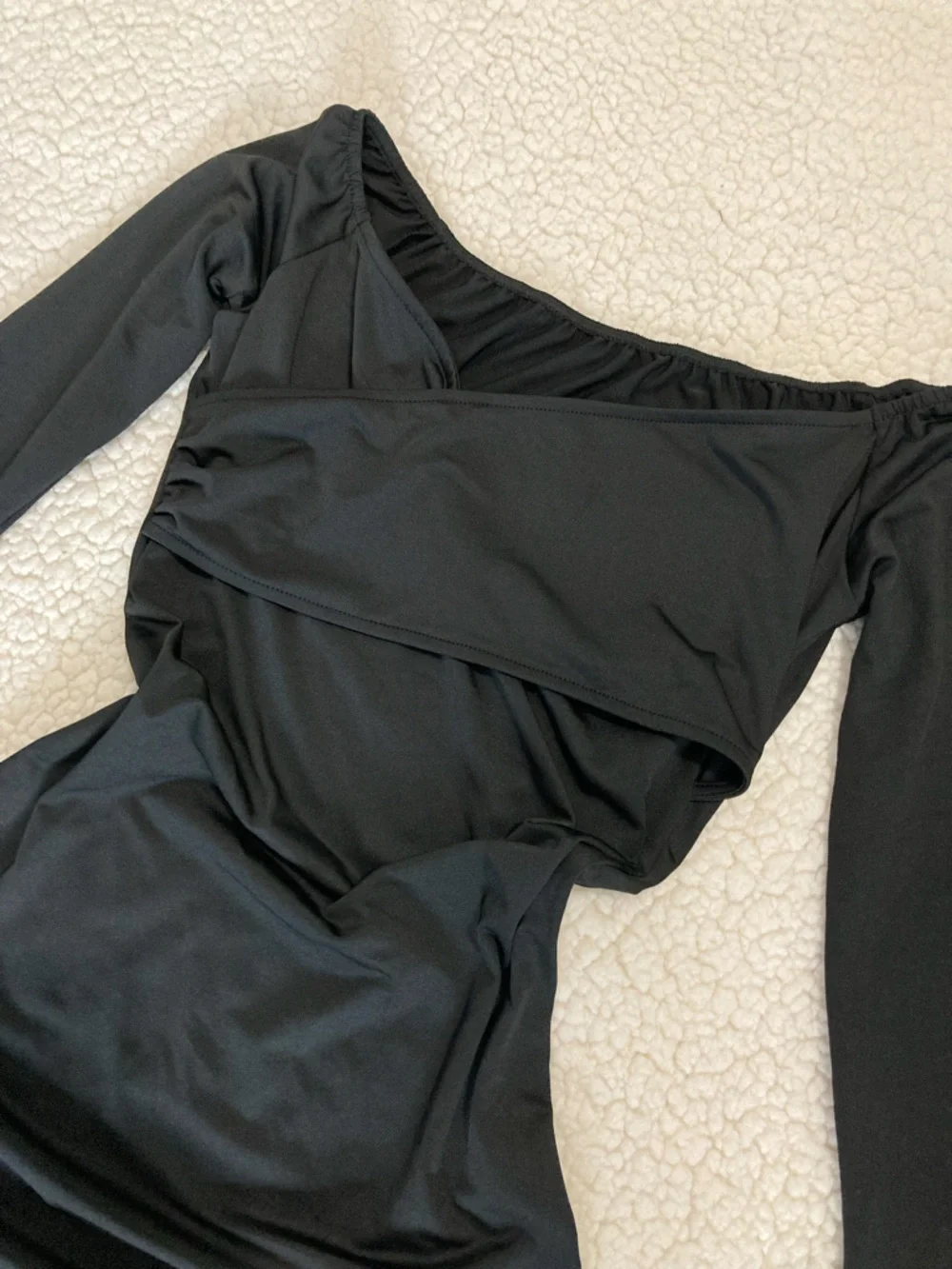 Black midi dress - Picture 3 of 4